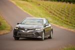 Toyota Camry Hybrid LE 2017 года (NA)